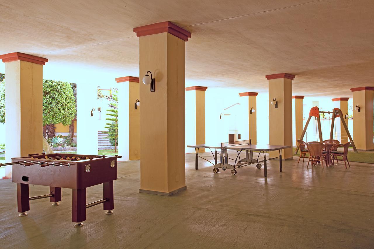 Varios Apartamentos Romana Playa Elviria Marbella Dış mekan fotoğraf