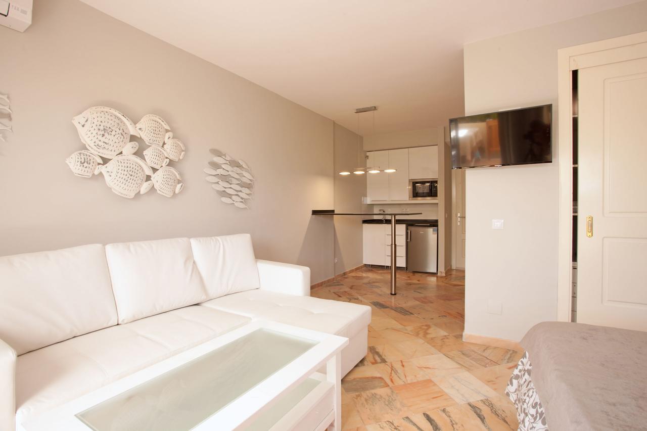 Varios Apartamentos Romana Playa Elviria Marbella Dış mekan fotoğraf