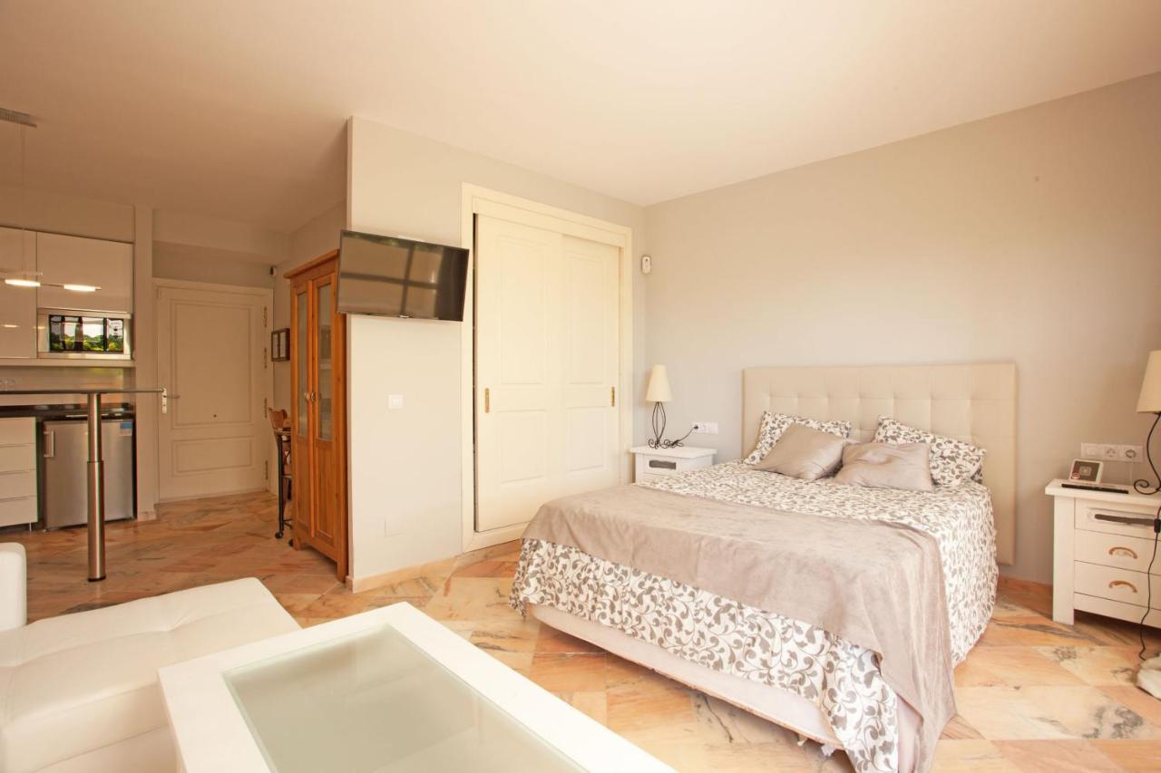 Varios Apartamentos Romana Playa Elviria Marbella Dış mekan fotoğraf