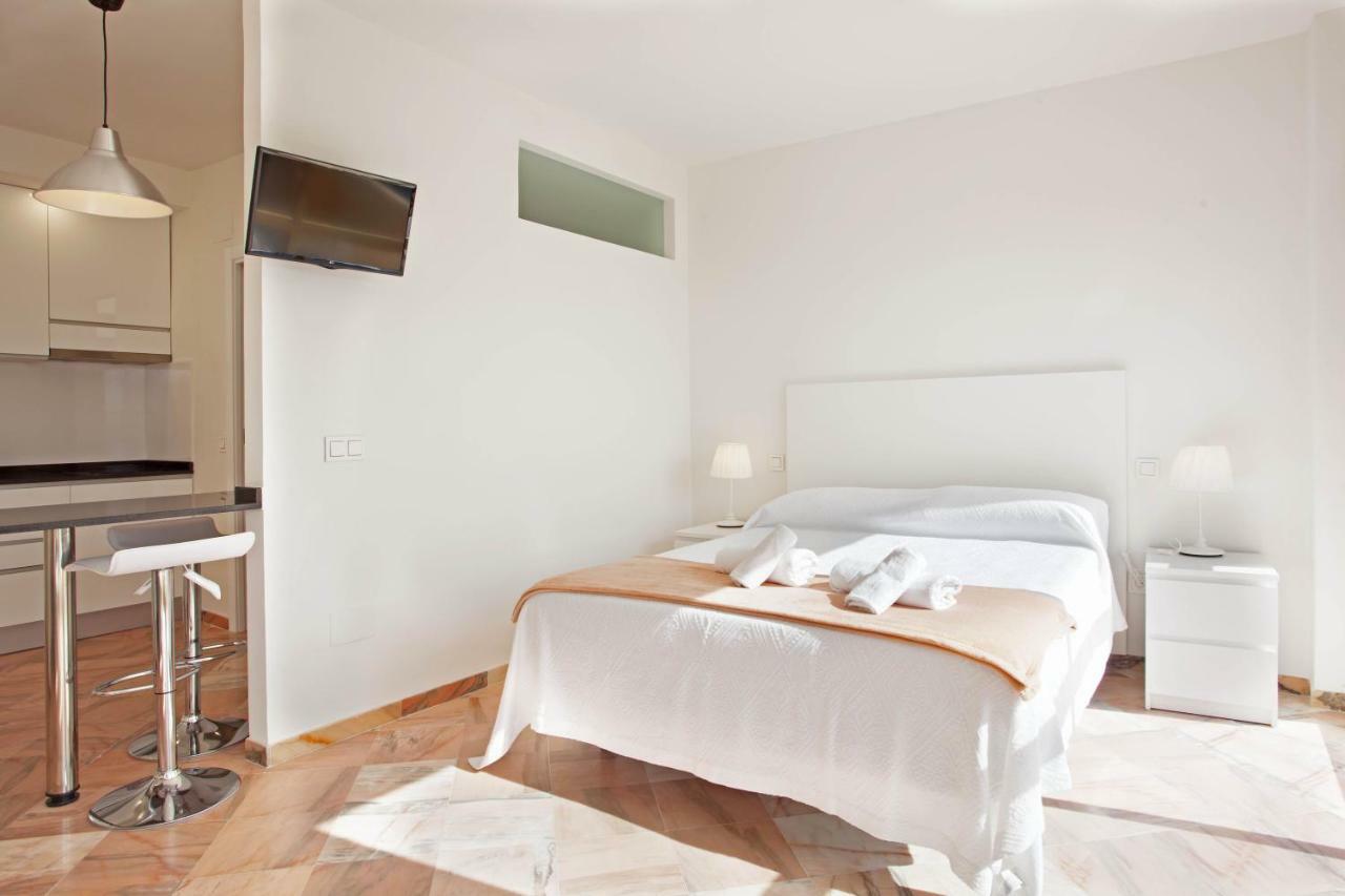 Varios Apartamentos Romana Playa Elviria Marbella Dış mekan fotoğraf